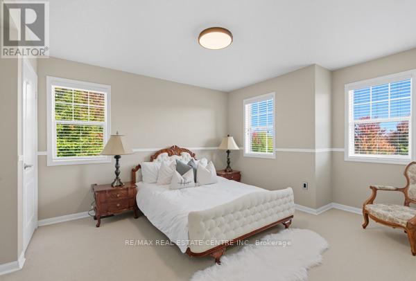 122 Wood Rim Drive, Richmond Hill, Ontario  L4E 4N8 - Photo 28 - N12396795