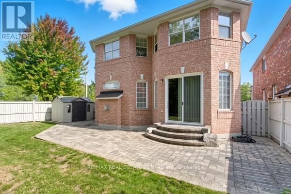 122 Wood Rim Drive, Richmond Hill, Ontario  L4E 4N8 - Photo 48 - N12396795
