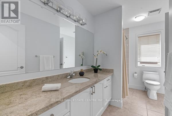 122 Wood Rim Drive, Richmond Hill, Ontario  L4E 4N8 - Photo 36 - N12396795