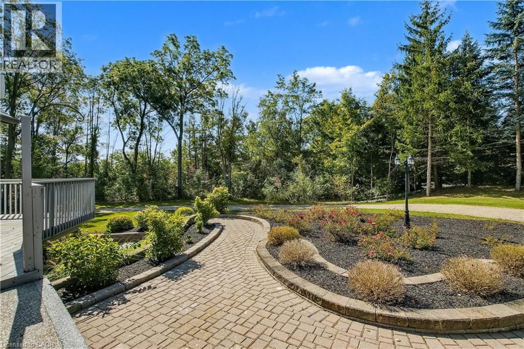 1907 Dumfries Road, Cambridge, Ontario  N1R 5S5 - Photo 39 - 40766470