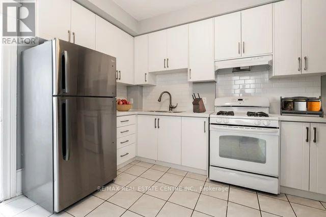 1 - 1413 Dundas Street, Toronto, Ontario  M6J 1Y4 - Photo 15 - C12398771