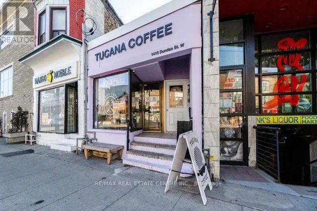 1 - 1413 Dundas Street, Toronto, Ontario  M6J 1Y4 - Photo 3 - C12398771