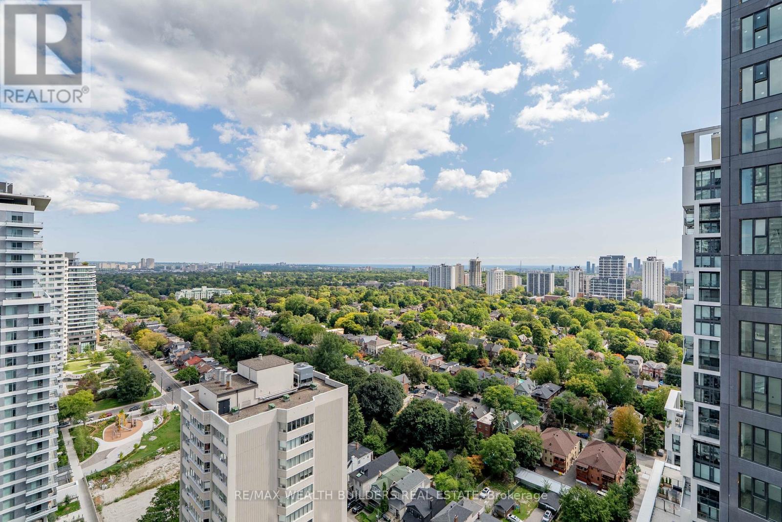 2702 - 2181 Yonge Street, Toronto, Ontario  M4S 3H7 - Photo 17 - C12398783