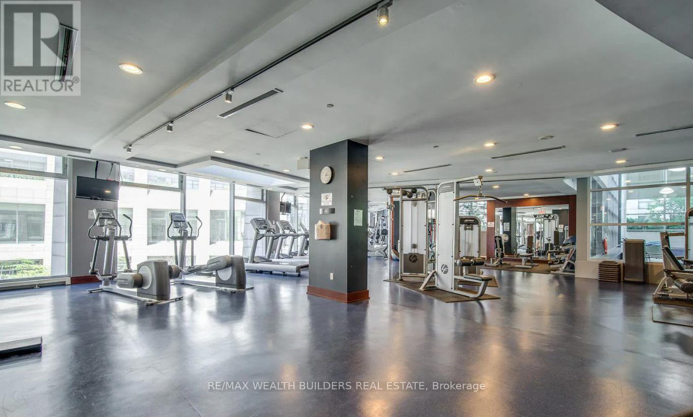 2702 - 2181 Yonge Street, Toronto, Ontario  M4S 3H7 - Photo 22 - C12398783