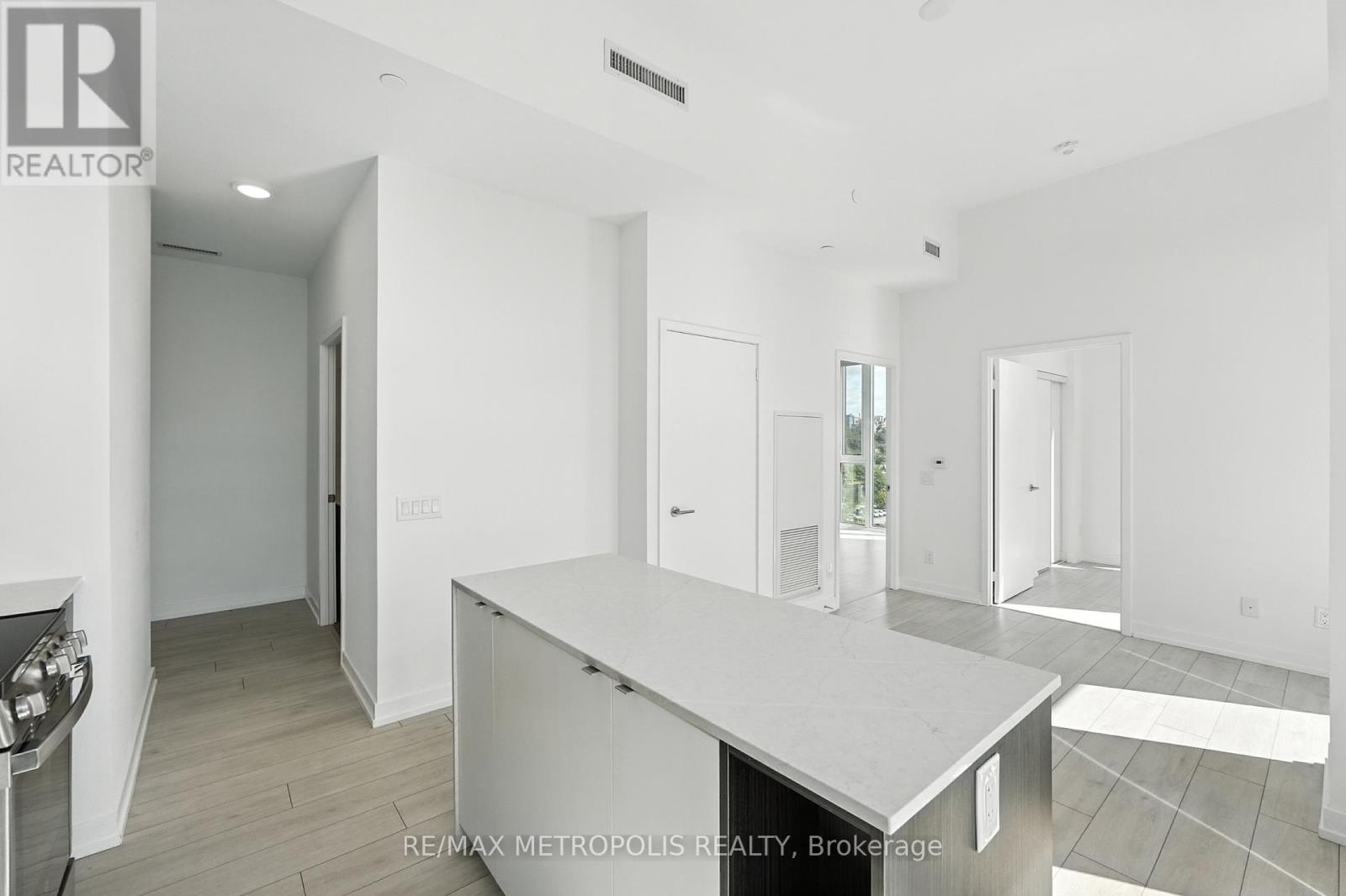 815 - 500 Dupont Street, Toronto, Ontario  M6G 0B8 - Photo 7 - C12398793