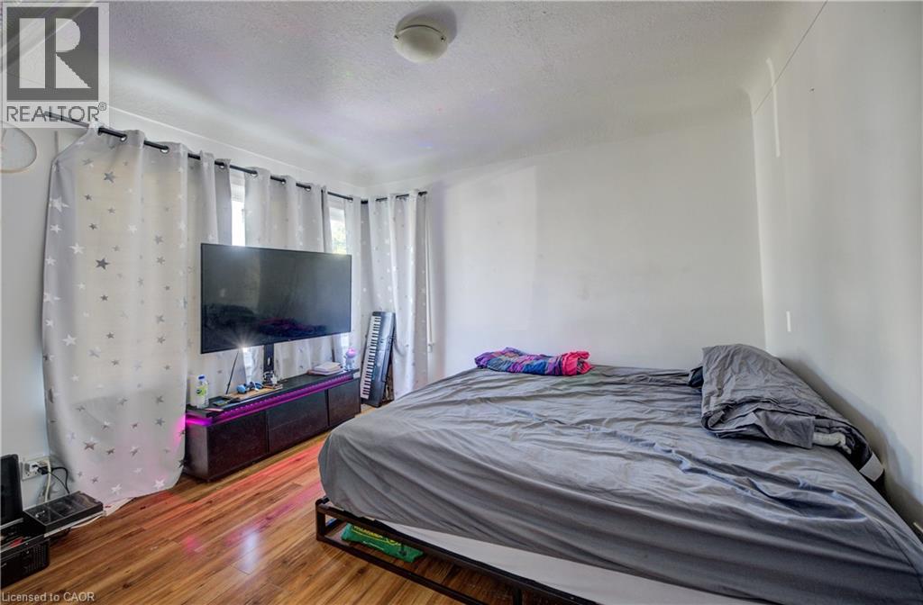 15 West 1st Street, Hamilton, Ontario  L9C 3B5 - Photo 11 - 40768361