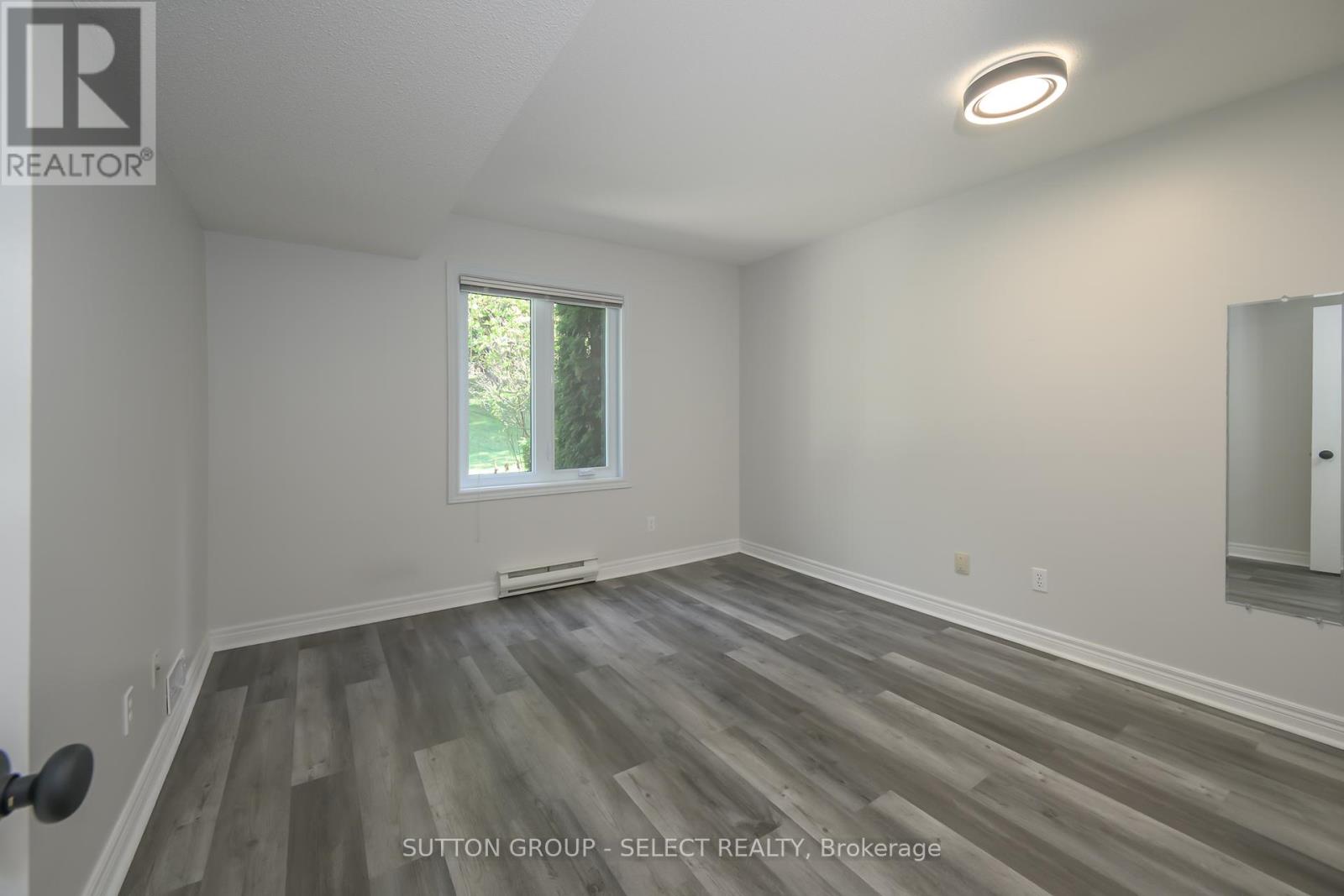 9 - 445 Riverside Drive, London North, Ontario  N6H 2R8 - Photo 32 - X12361524