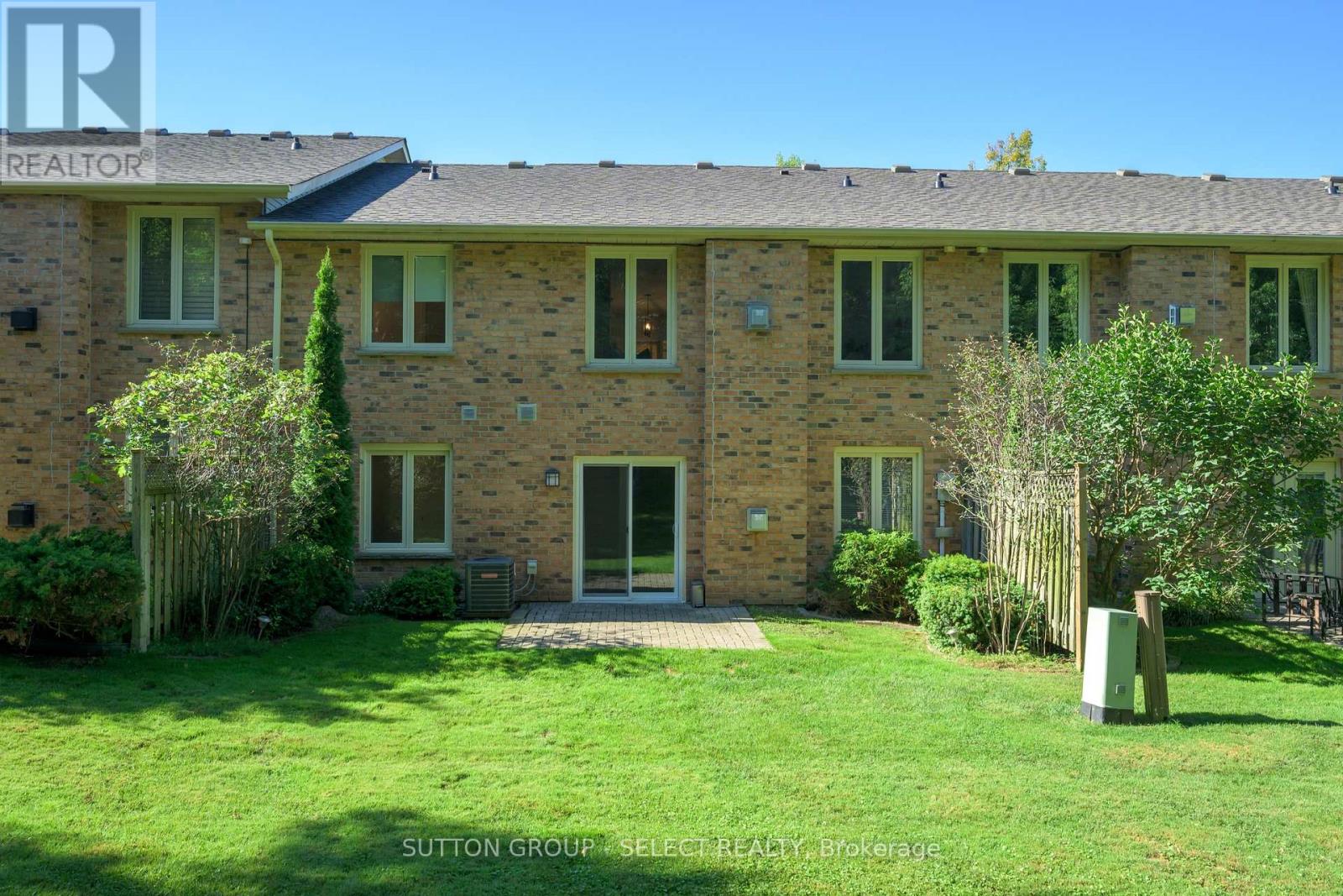 9 - 445 Riverside Drive, London North, Ontario  N6H 2R8 - Photo 37 - X12361524