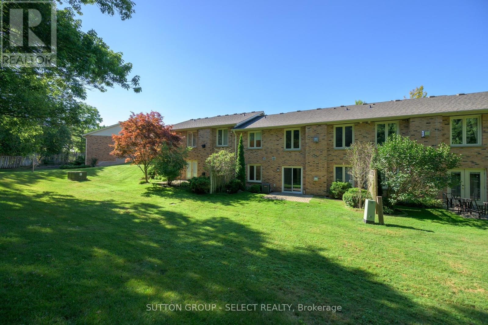 9 - 445 Riverside Drive, London North, Ontario  N6H 2R8 - Photo 36 - X12361524