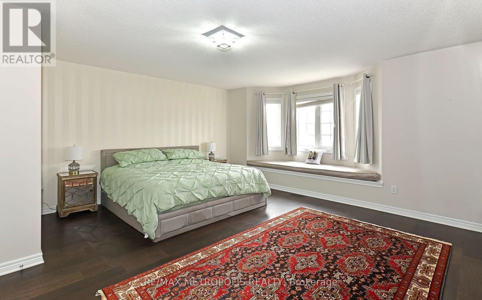 Upper - 24 Faris Street, Bradford West Gwillimbury, Ontario  L3Z 0C6 - Photo 20 - N12398775
