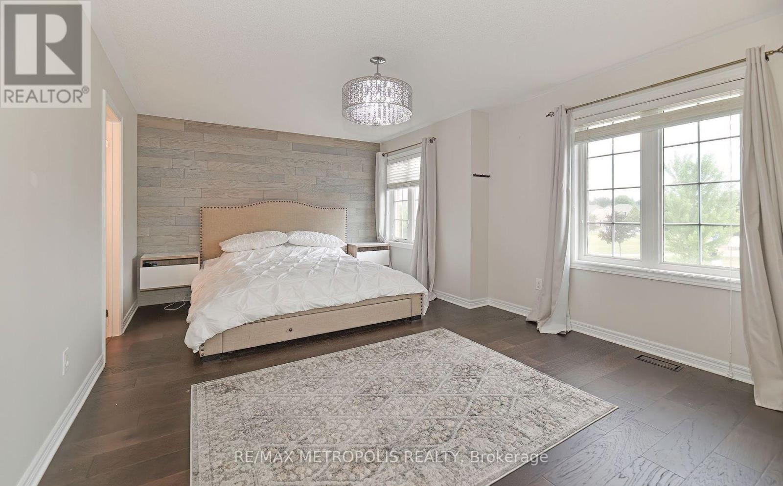 Upper - 24 Faris Street, Bradford West Gwillimbury, Ontario  L3Z 0C6 - Photo 26 - N12398775