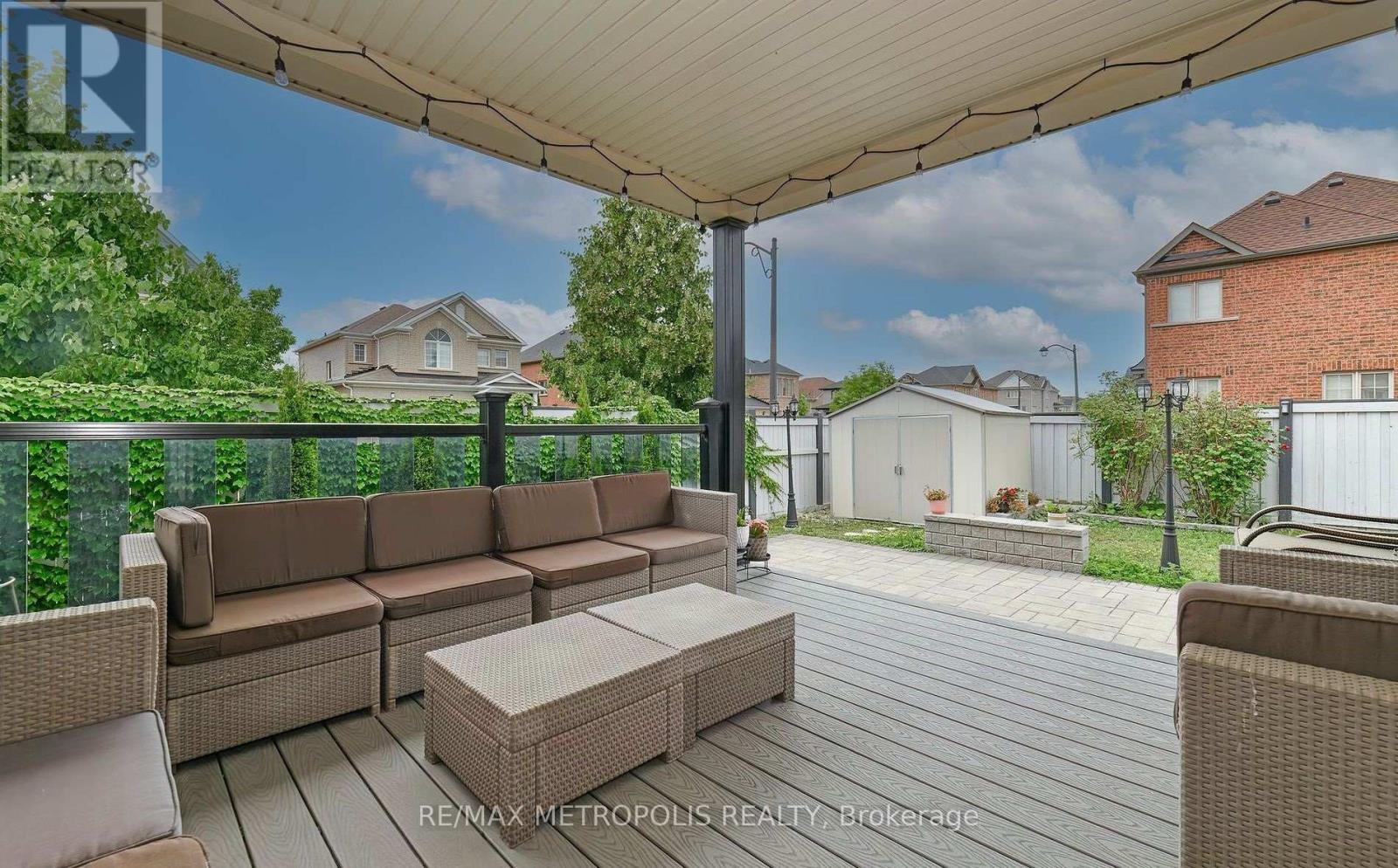 Upper - 24 Faris Street, Bradford West Gwillimbury, Ontario  L3Z 0C6 - Photo 28 - N12398775