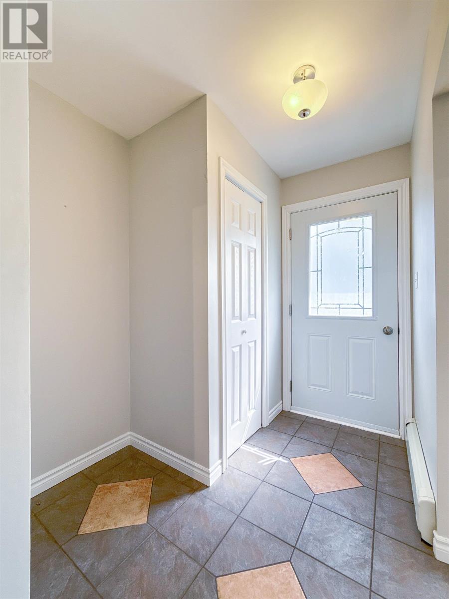 5 Robert Avenue, West Royalty, Prince Edward Island  C1E 1V1 - Photo 7 - 202523074