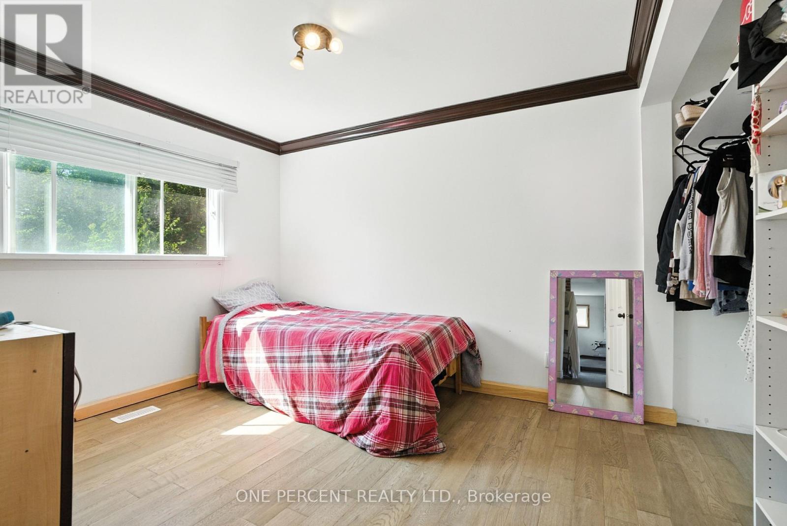 279 Anna Avenue W, Ottawa, Ontario  K1Z 7V5 - Photo 14 - X12398816