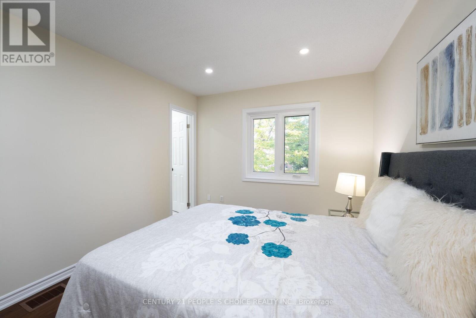 6 Poppy Bloom Avenue, Brampton, Ontario  L6R 1S5 - Photo 25 - W12398794