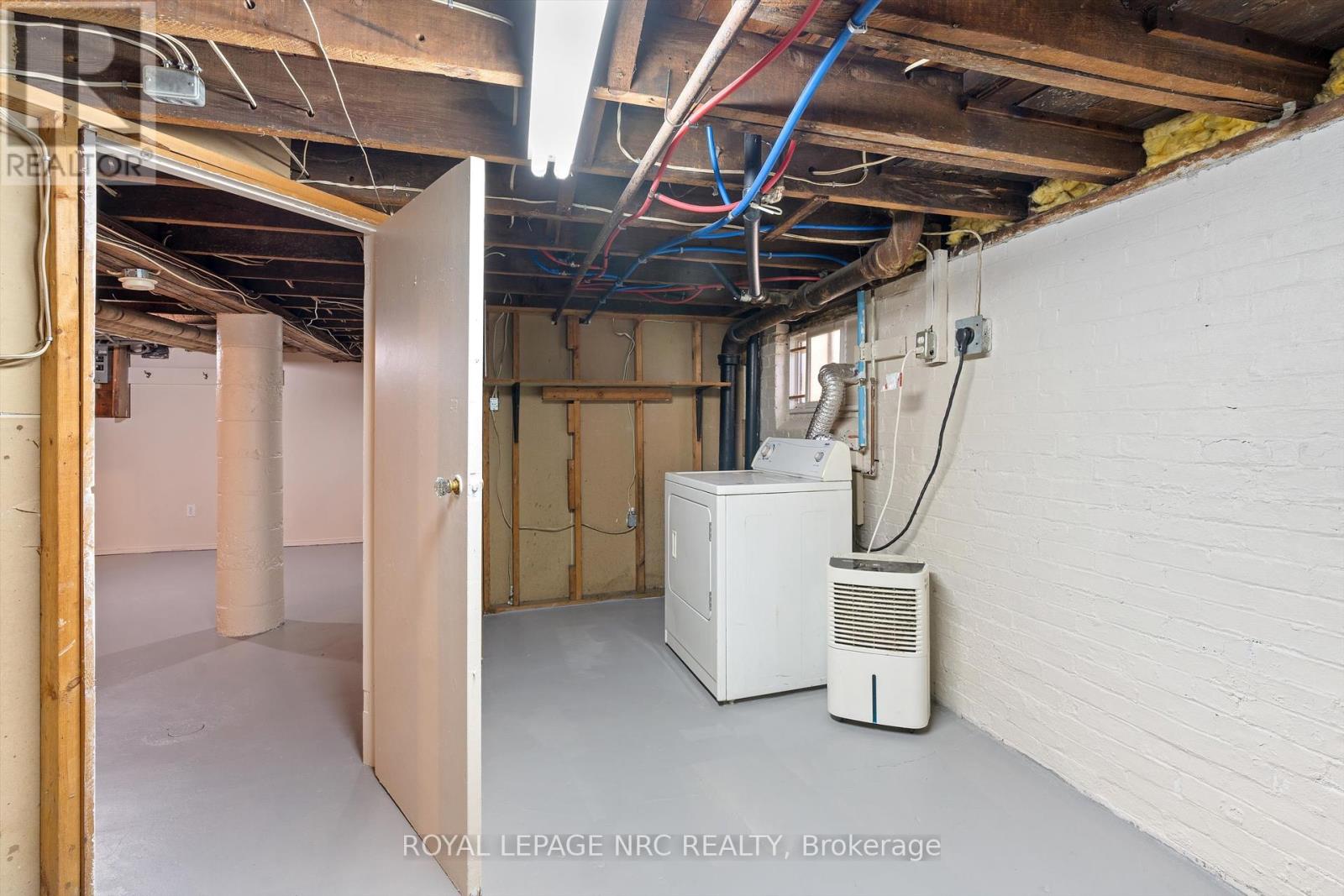 41 Louisa Street, St. Catharines, Ontario  L2R 2J5 - Photo 19 - X12398802