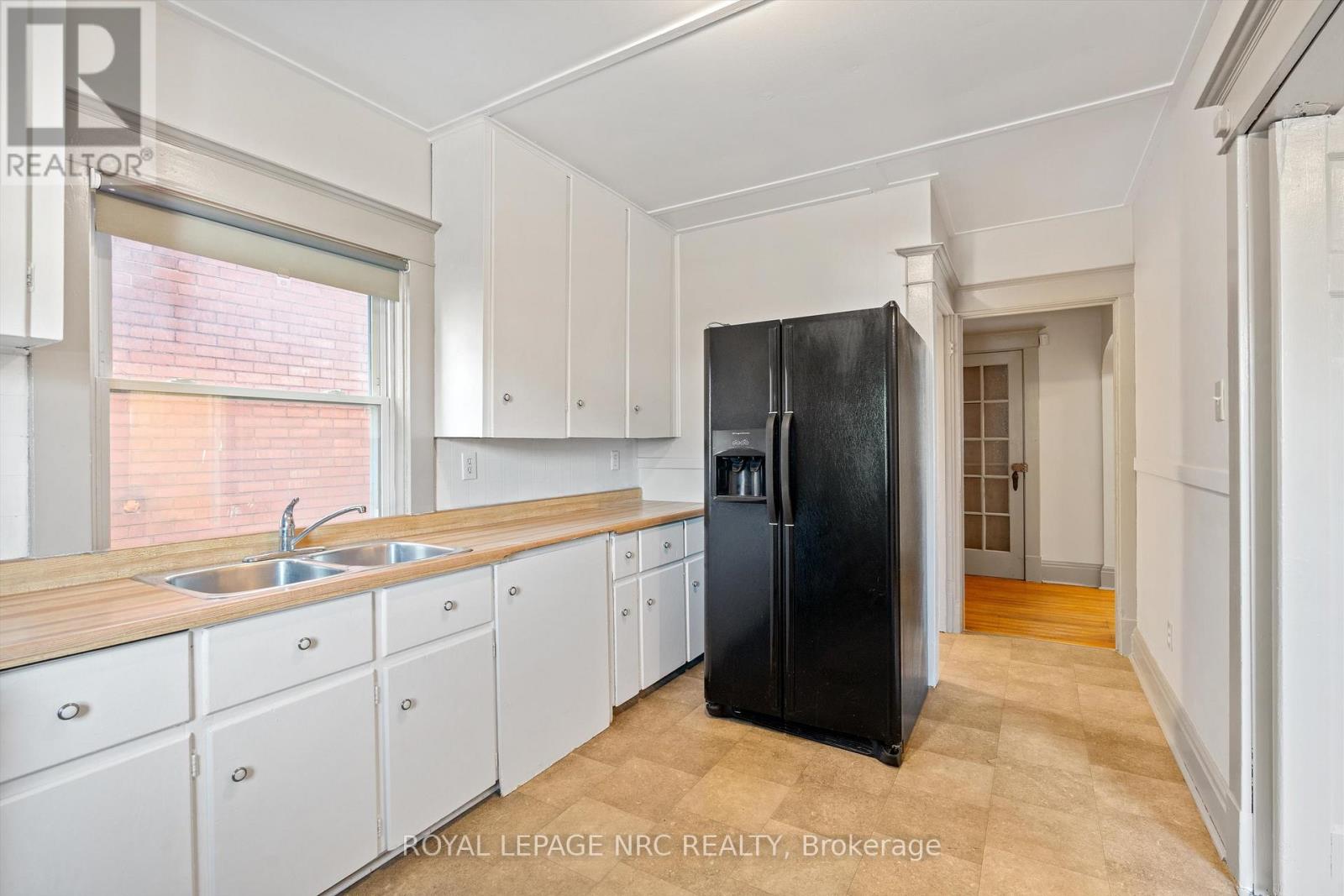 41 Louisa Street, St. Catharines, Ontario  L2R 2J5 - Photo 8 - X12398802
