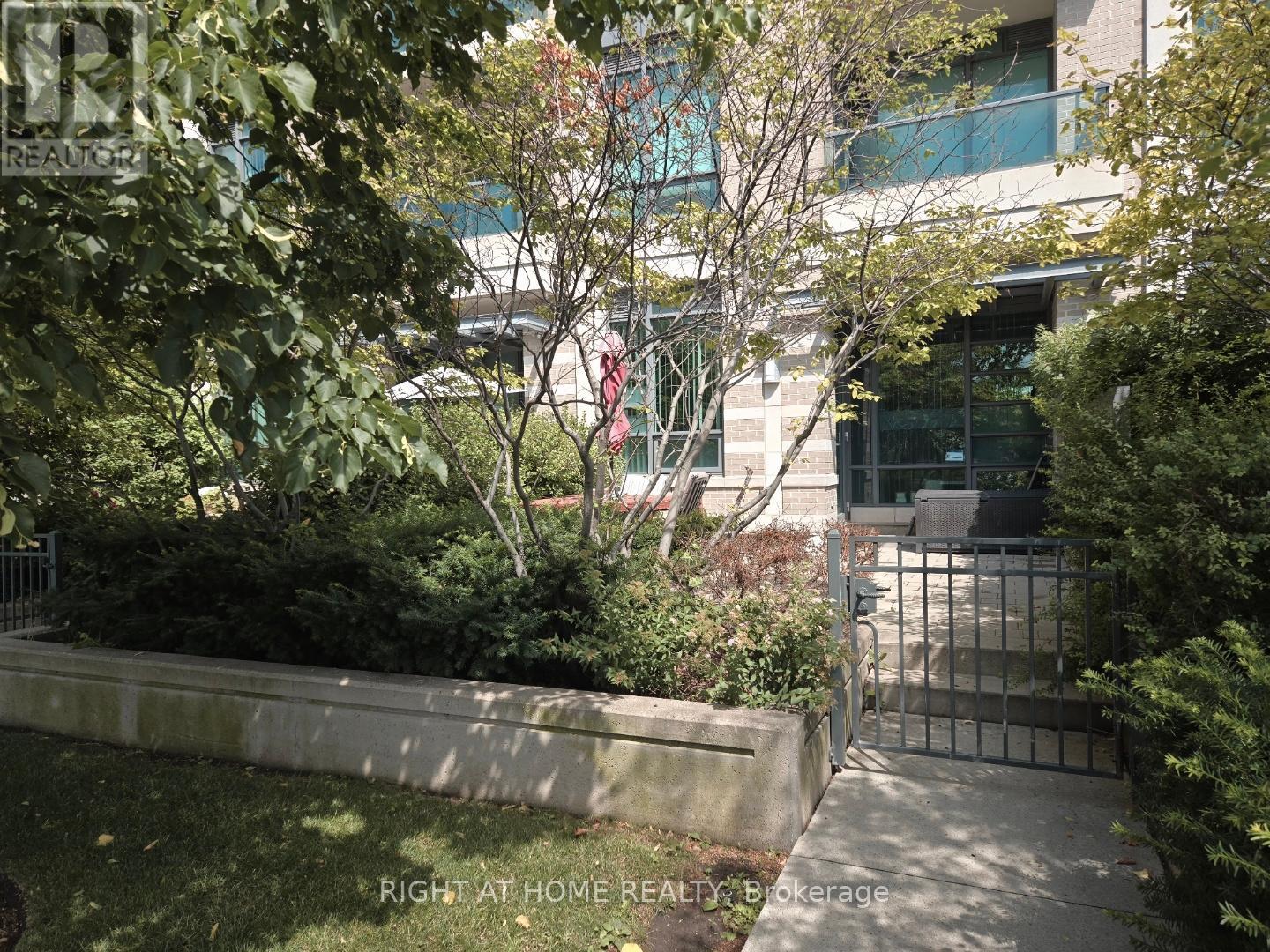 101 - 215 Sherway Gardens Road, Toronto, Ontario  M9C 0A4 - Photo 4 - W12373014