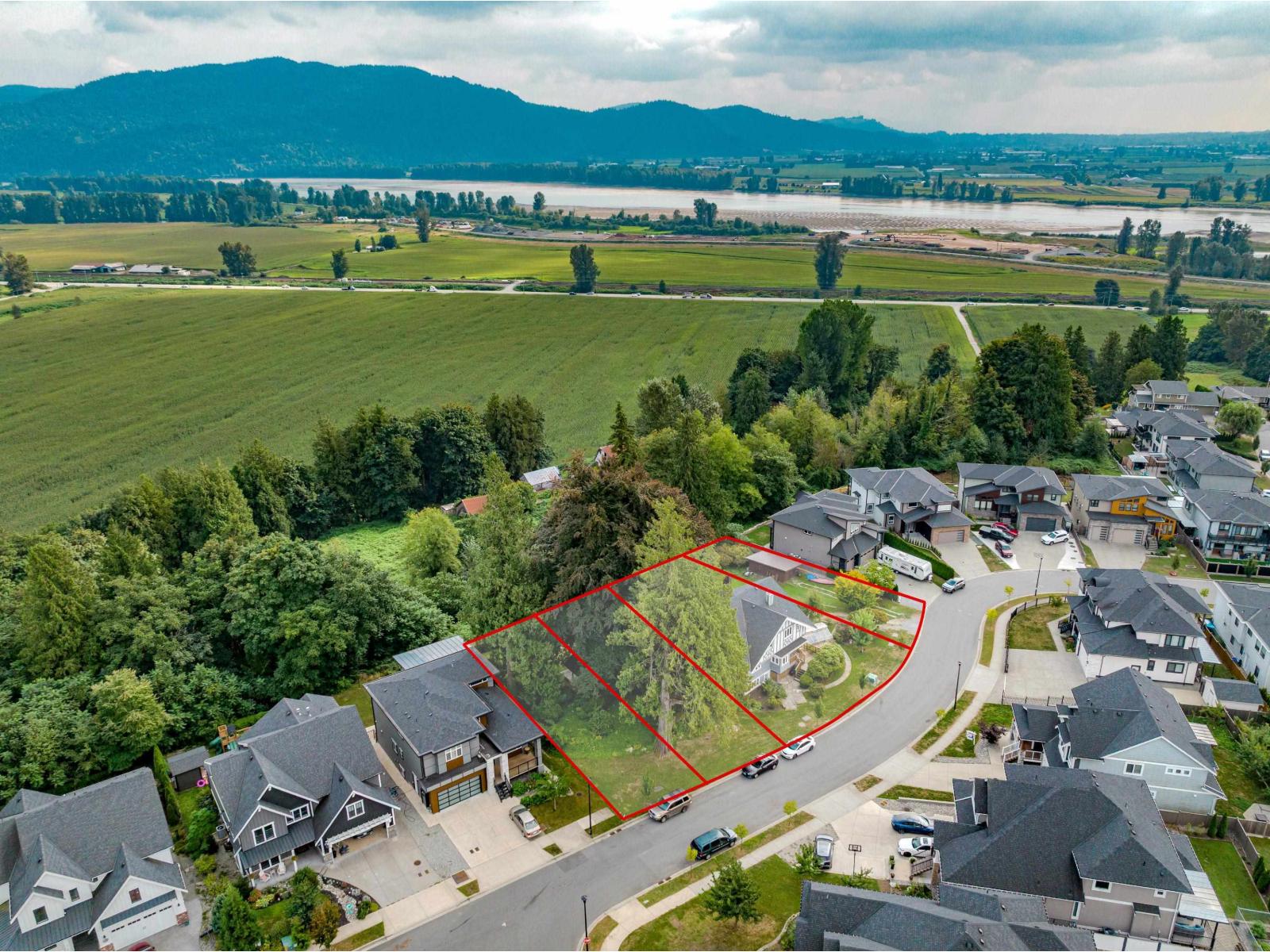 35280 Ewert Avenue, Mission, British Columbia  V2V 0G3 - Photo 3 - R3047035
