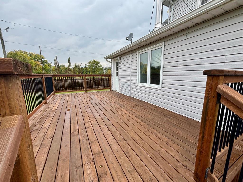 223 Gordon Avenue, Elm Creek, Manitoba  R0G 0N0 - Photo 6 - 202522822
