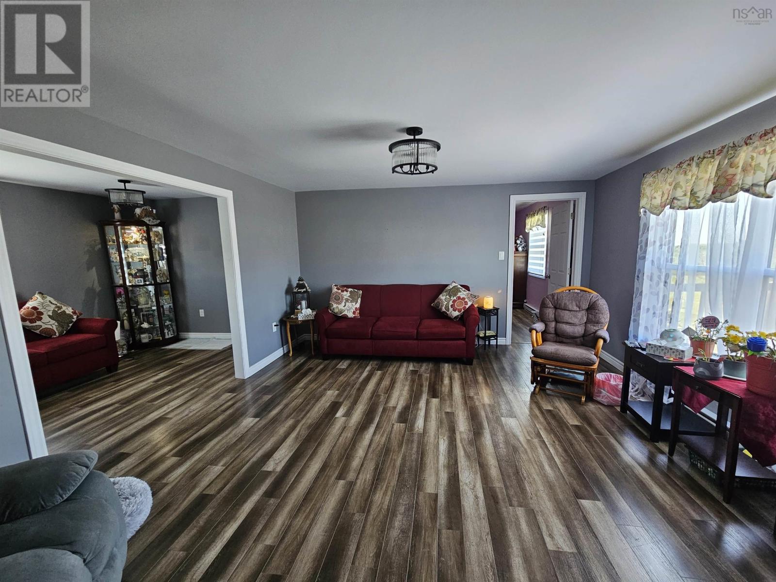 6 Peck Street, Sydney Mines, Nova Scotia  B1V 1T9 - Photo 18 - 202514836
