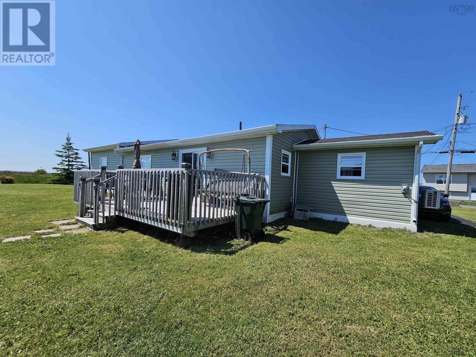 6 Peck Street, Sydney Mines, Nova Scotia  B1V 1T9 - Photo 6 - 202514836
