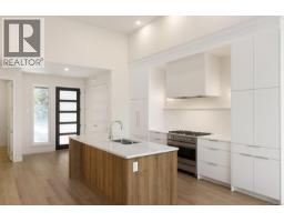 101 2332 Copper Rock Crt Bear Mountain, Langford, Ca