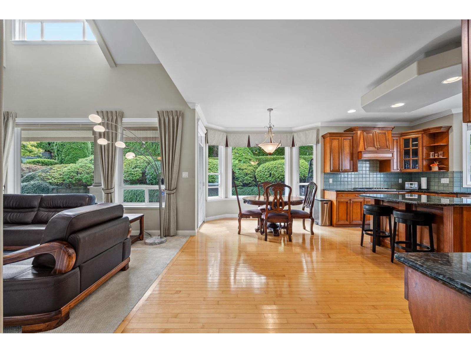 15632 37 Avenue, Surrey, British Columbia  V3Z 0L4 - Photo 6 - R3046142