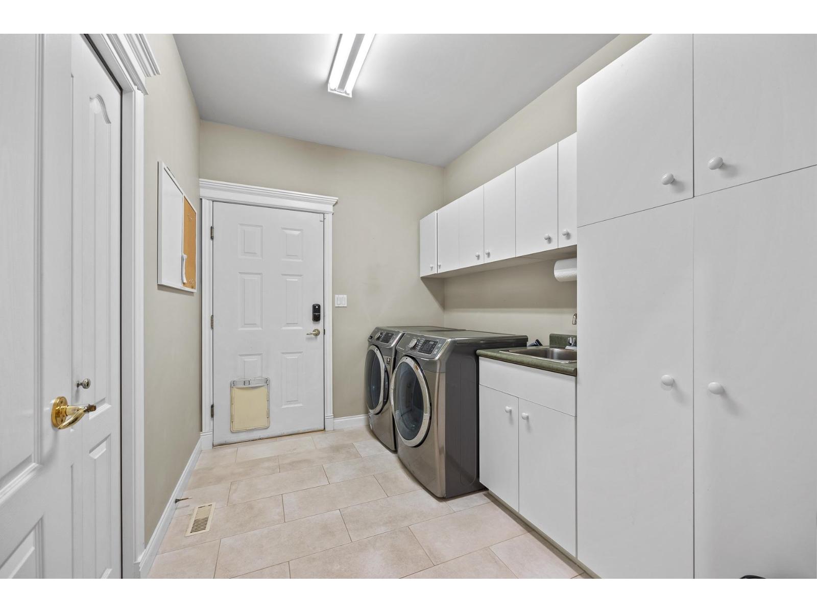 15632 37 Avenue, Surrey, British Columbia  V3Z 0L4 - Photo 15 - R3046142