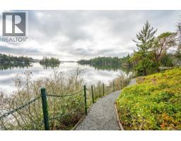 306 1 Buddy Rd Six Mile, View Royal, Ca