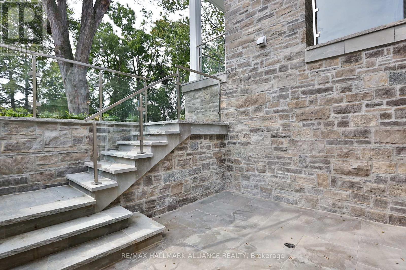 482 Morrison Road, Oakville, Ontario  L6J 4K5 - Photo 45 - W12396118