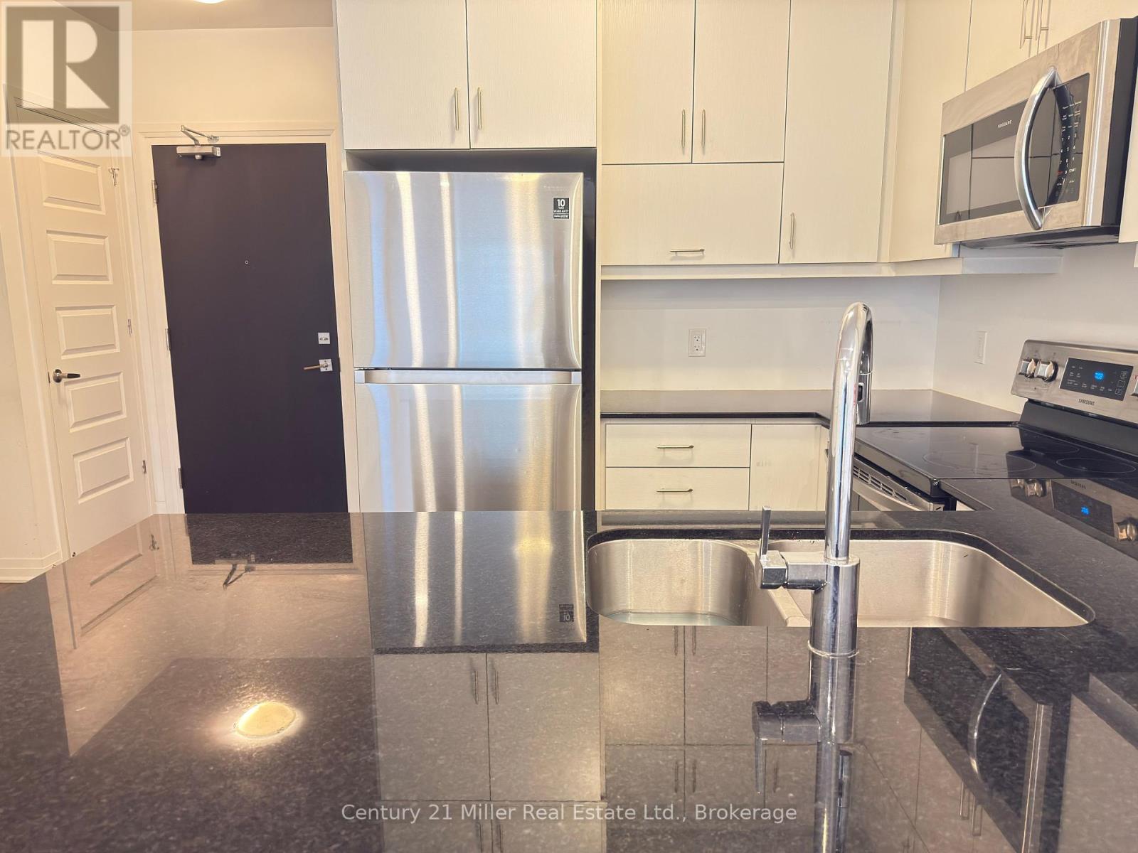 119 - 102 Grovewood Common, Oakville, Ontario  L6H 0X3 - Photo 9 - W12395644