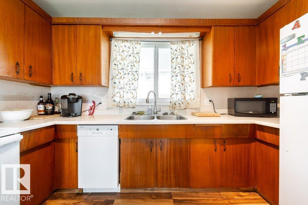 13201 81 St Nw, Edmonton, Alberta  T5C 1N6 - Photo 10 - E4457357