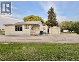 98 4th AVENUE