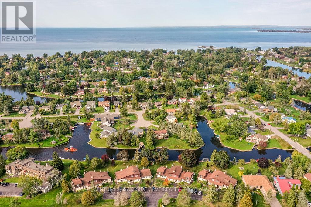 Unit #7 - 70 Laguna Parkway, Ramara (Brechin), Ontario  L0K 1B0 - Photo 3 - S12398808