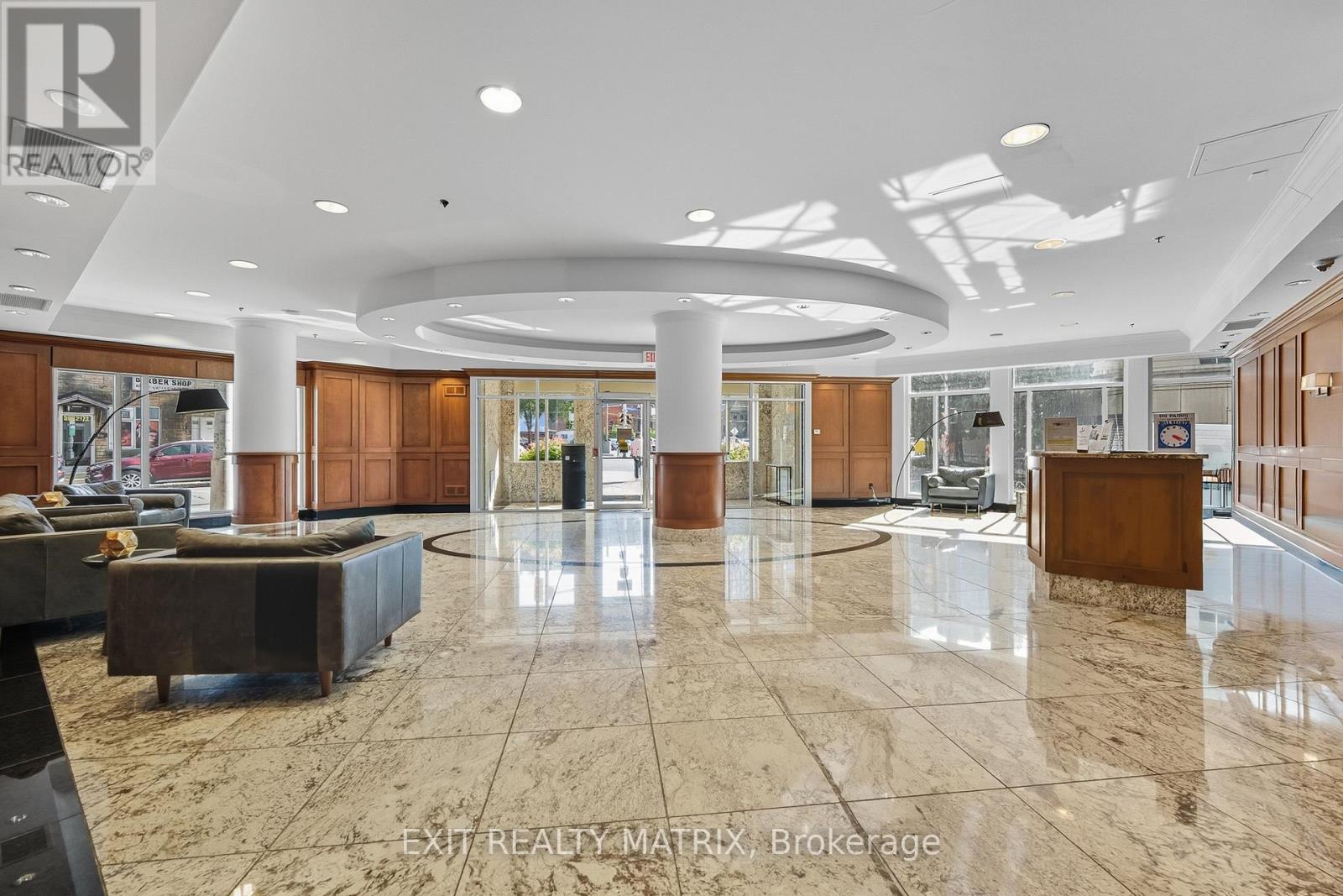 2803 - 195 Besserer Street, Ottawa, Ontario  K1N 0B6 - Photo 4 - X12398857