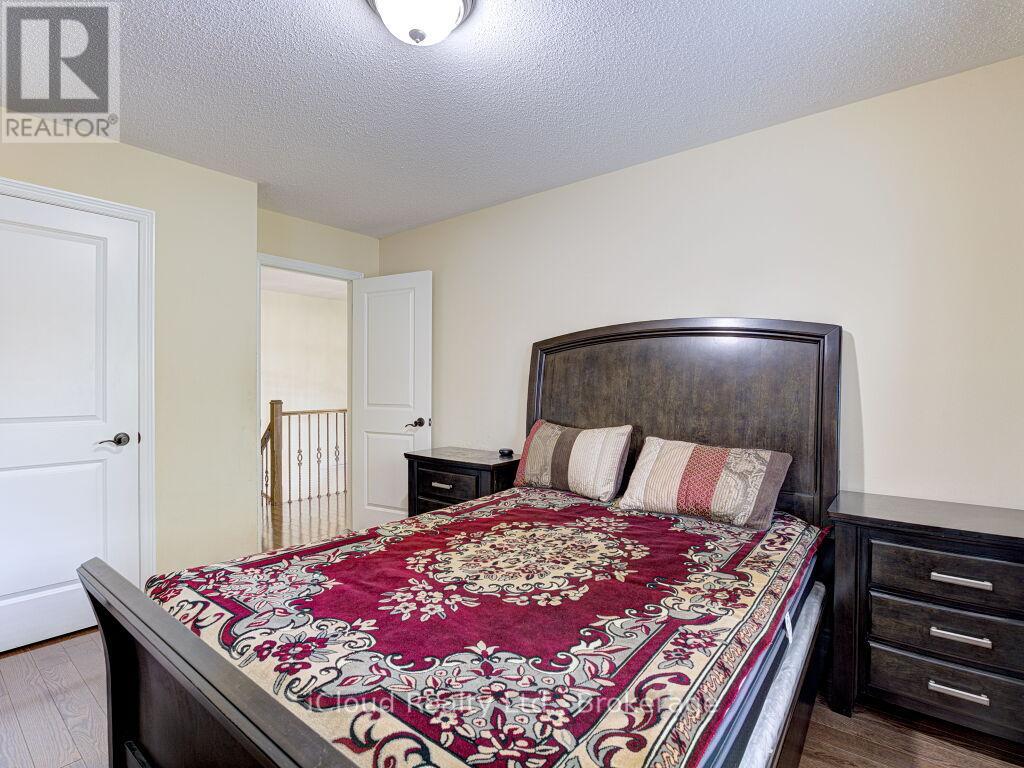 3 Vissini Way, Brampton (Bram East), Ontario  L6P 2W2 - Photo 19 - W12398811