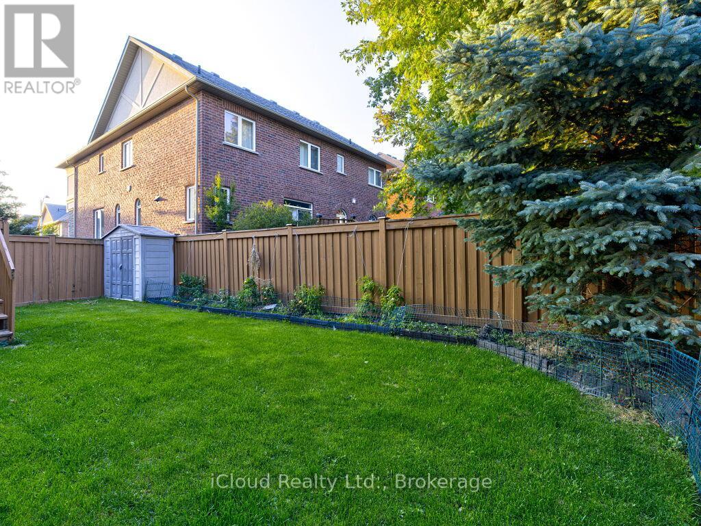 3 Vissini Way, Brampton (Bram East), Ontario  L6P 2W2 - Photo 30 - W12398811