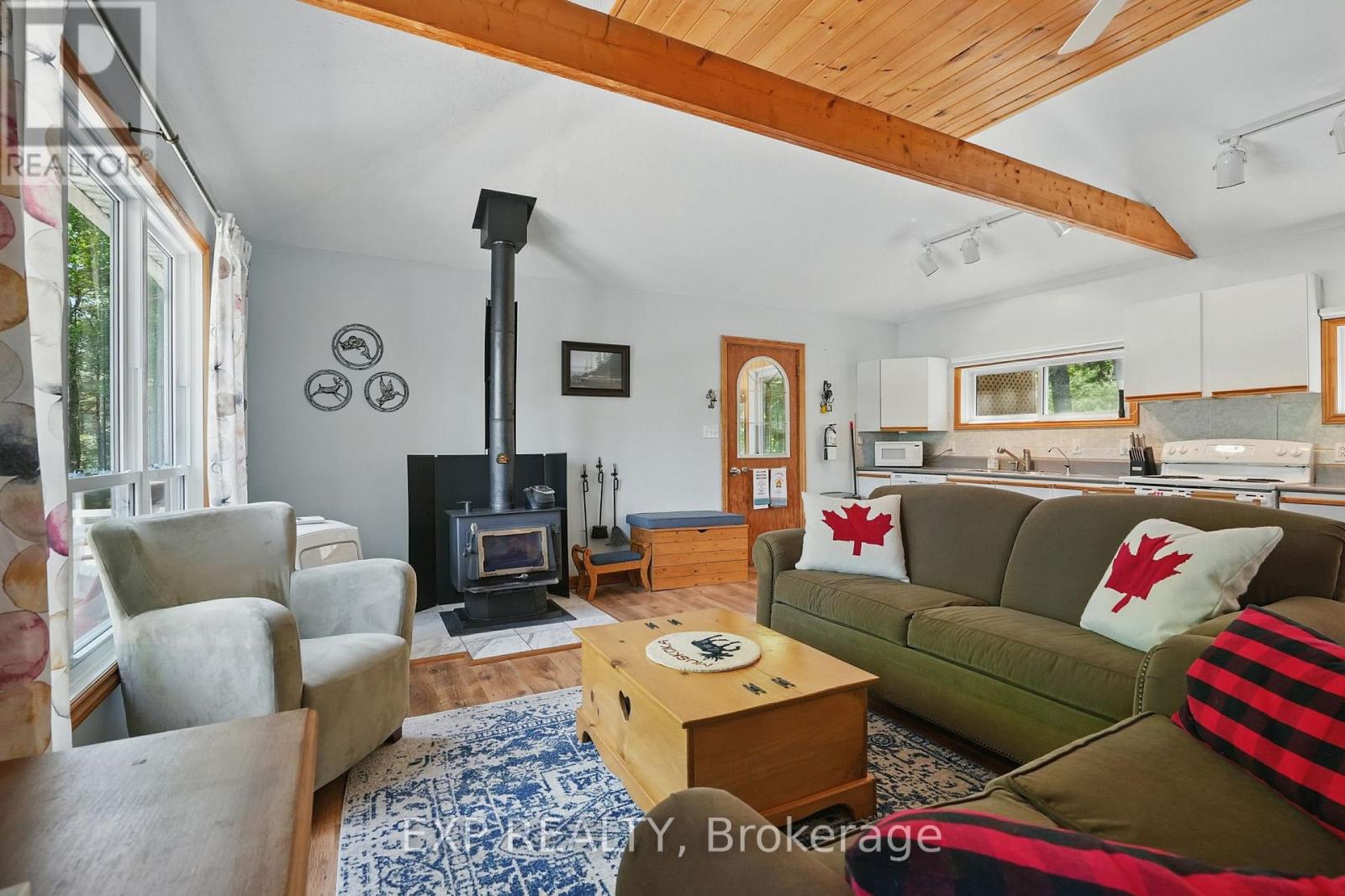 7156 Severn River Shore, Georgian Bay, Ontario  P0C 1M0 - Photo 14 - X12398810