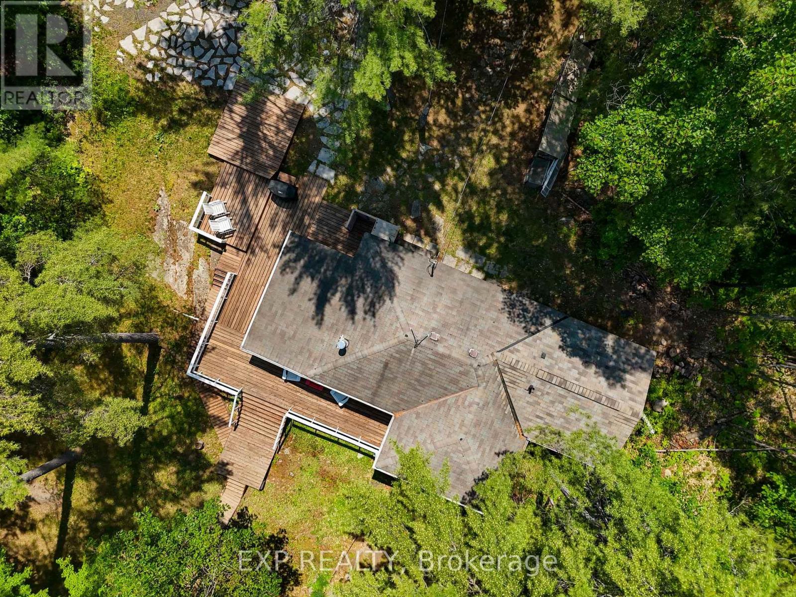 7156 Severn River Shore, Georgian Bay, Ontario  P0C 1M0 - Photo 37 - X12398810