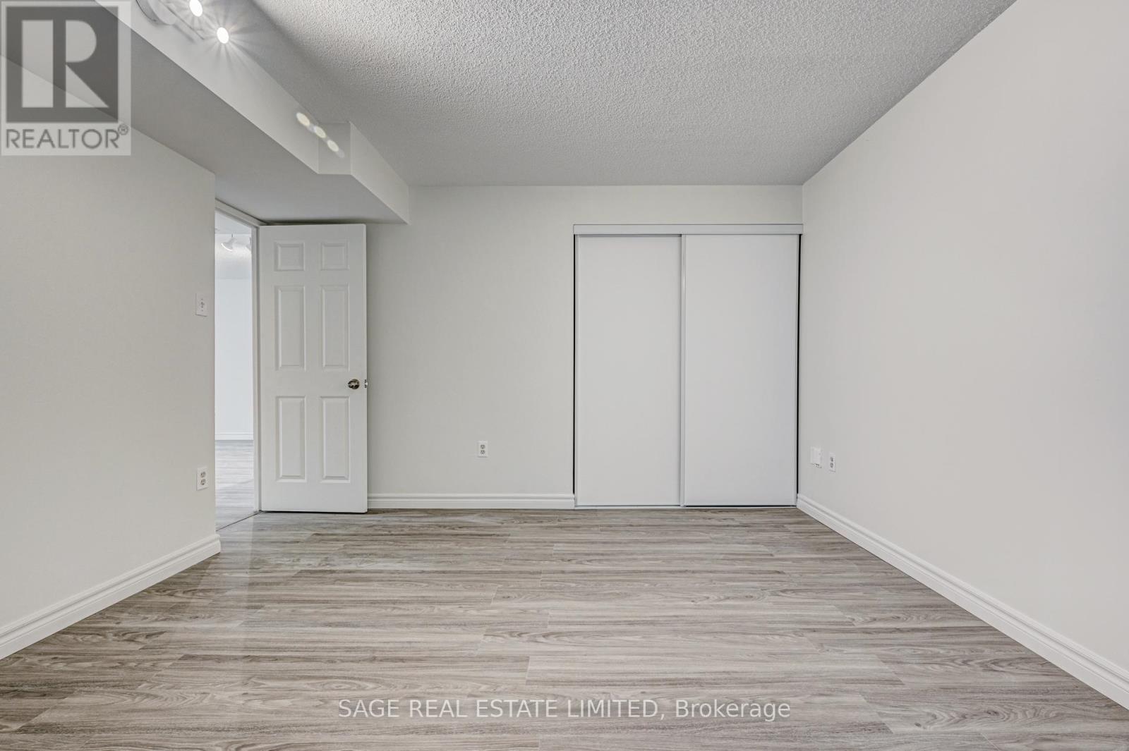 204 - 705 King Street W, Toronto, Ontario  M5V 2W8 - Photo 19 - C12398840