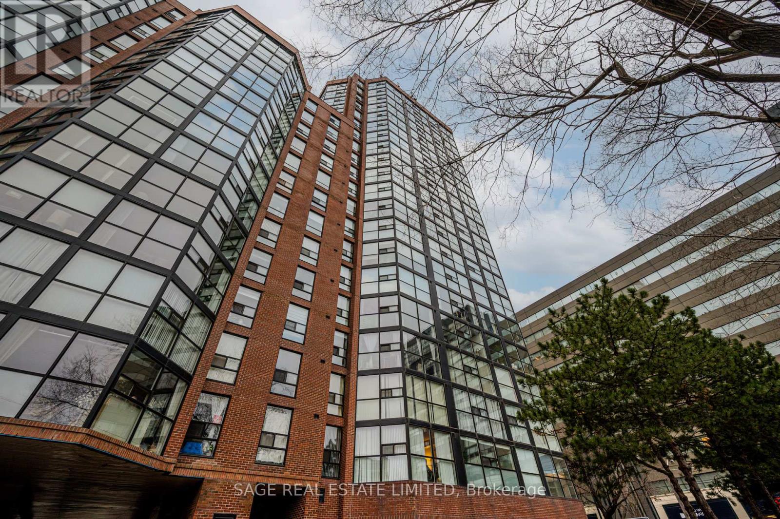 204 - 705 King Street W, Toronto, Ontario  M5V 2W8 - Photo 2 - C12398840