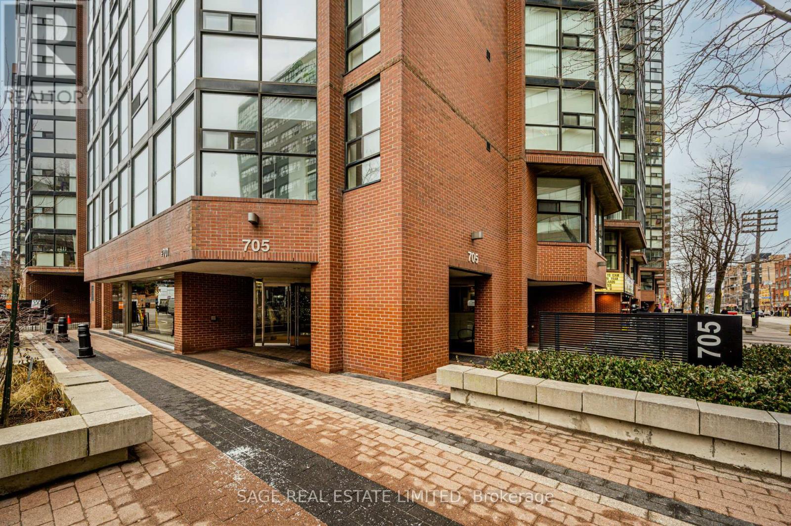 204 - 705 King Street W, Toronto, Ontario  M5V 2W8 - Photo 4 - C12398840