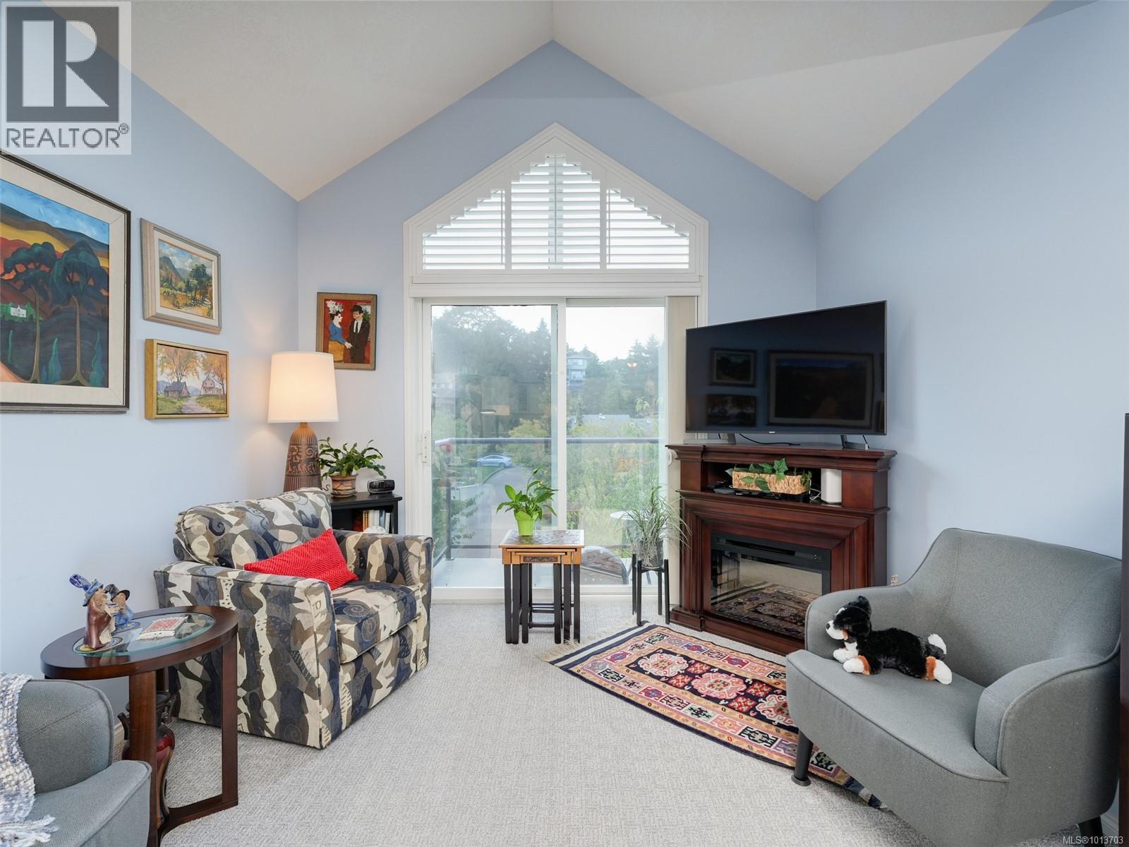 Property at 302 1485 Garnet Rd image 3