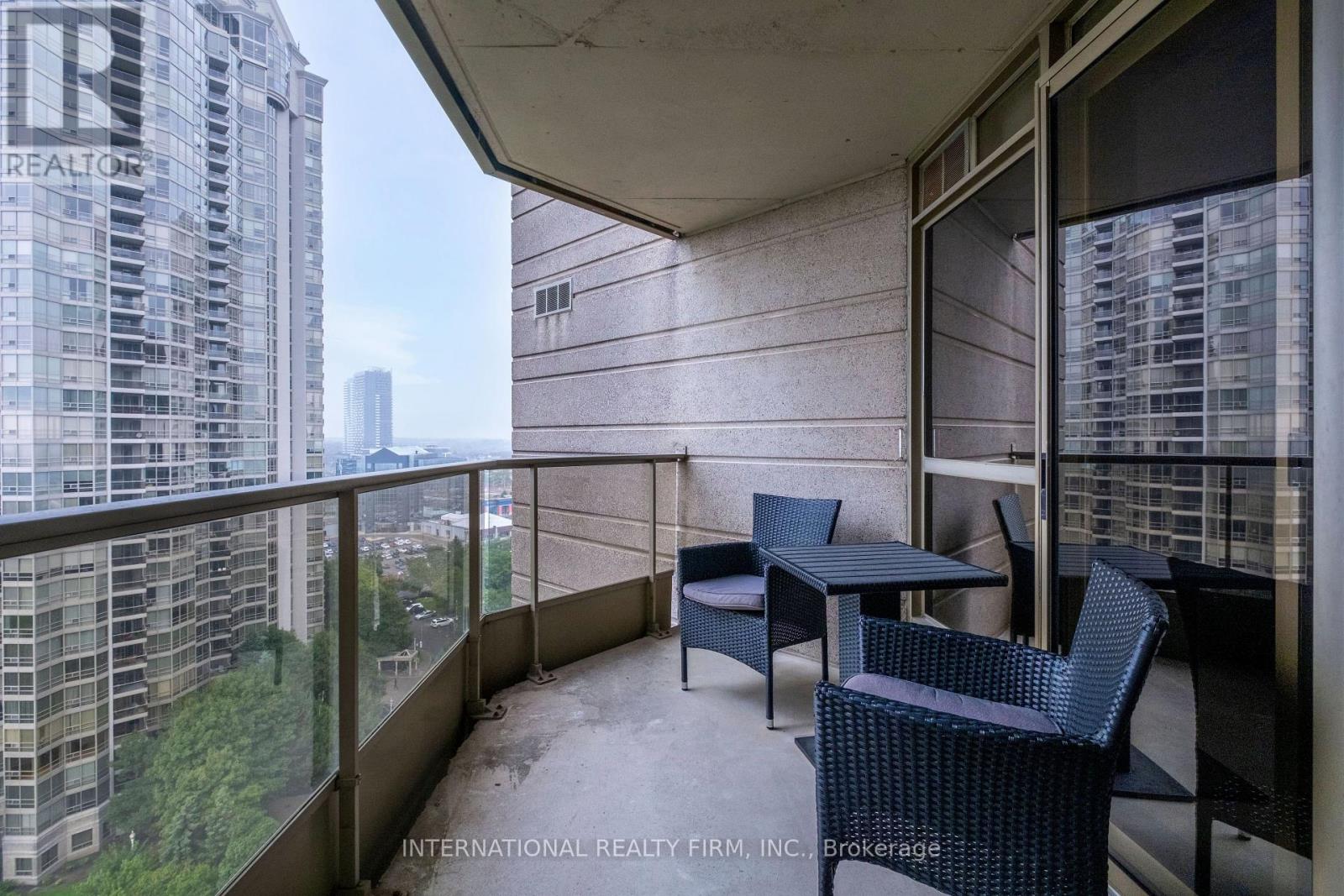 1706 - 55 Kingsbridge Garden Circle, Mississauga, Ontario  L5R 1Y1 - Photo 19 - W12398830