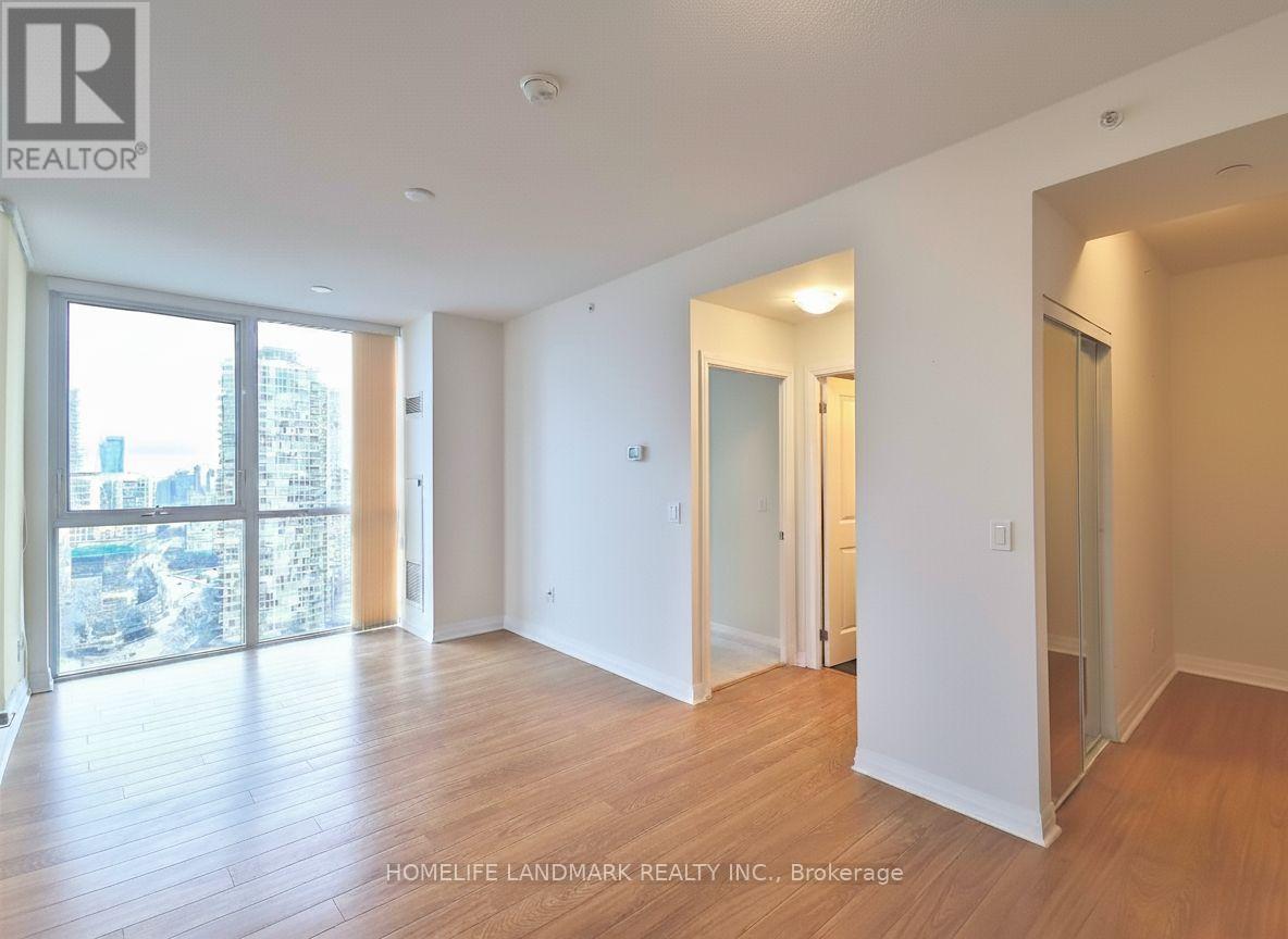 1902 - 75 Eglinton Avenue W, Mississauga, Ontario  L5R 0E5 - Photo 5 - W12398842