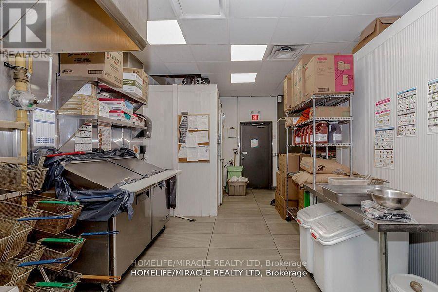 E - 163 First Street, Orangeville, Ontario  L9W 3J8 - Photo 27 - W12398854