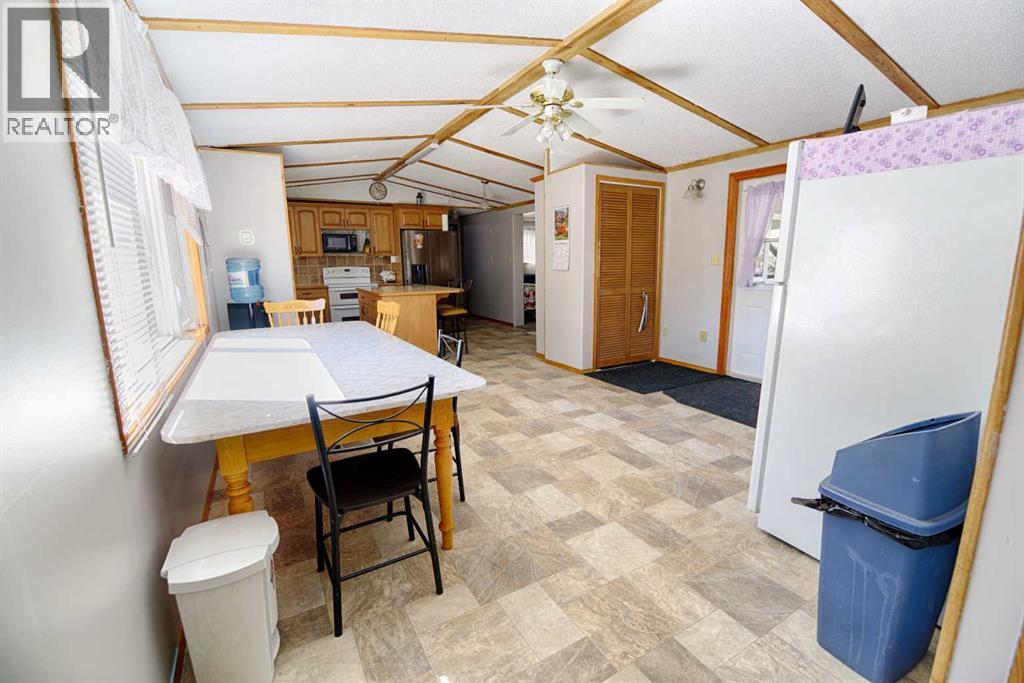 120 North Avenue, Enchant, Alberta  T0K 0V0 - Photo 9 - A2218118