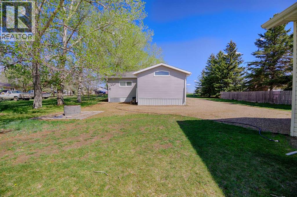 120 North Avenue, Enchant, Alberta  T0K 0V0 - Photo 23 - A2218118