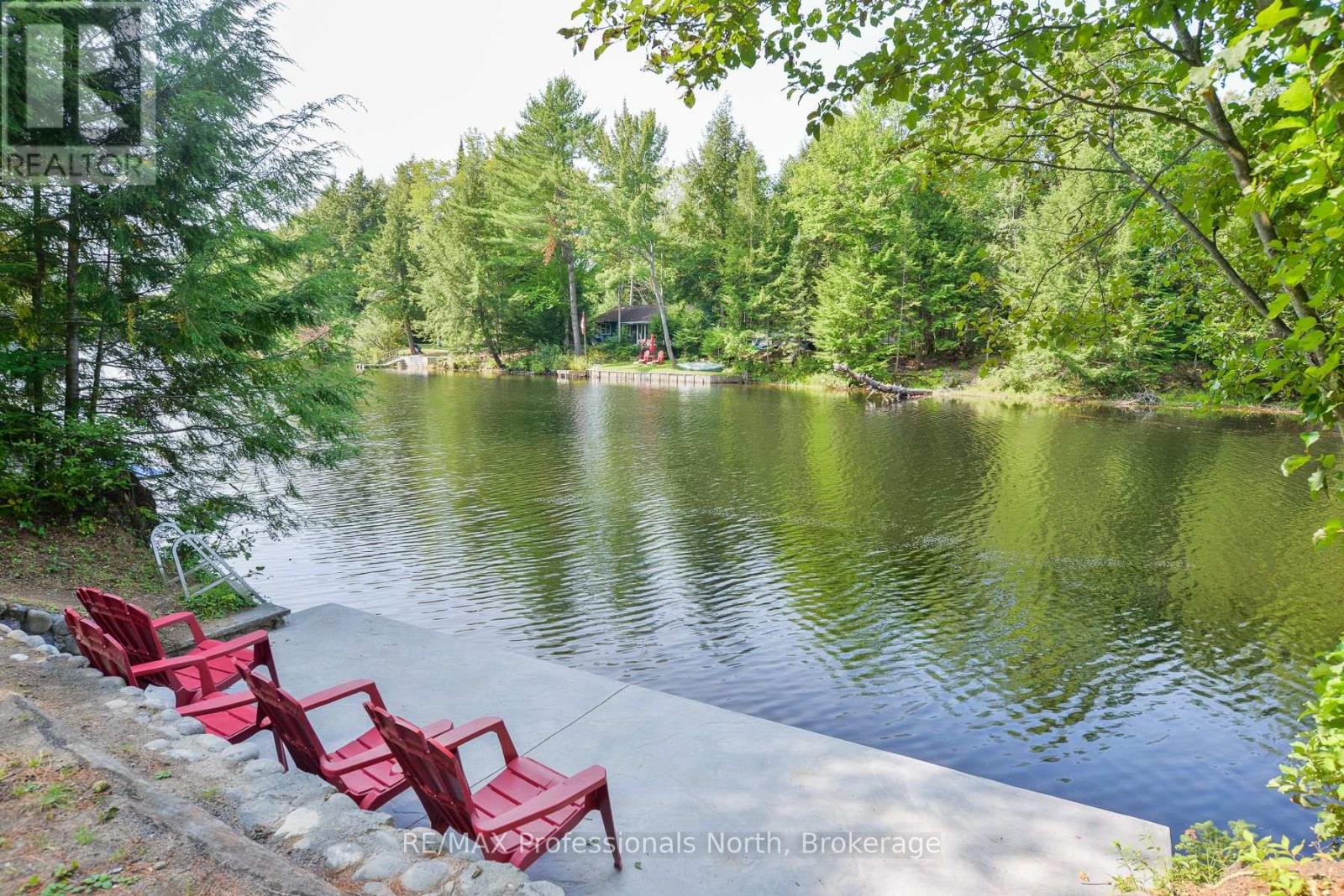 1019 Springdale Shores Pvt, Bracebridge, Ontario  P1L 1W9 - Photo 2 - X12398879